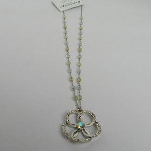 NWT Silver Green Floral Necklace